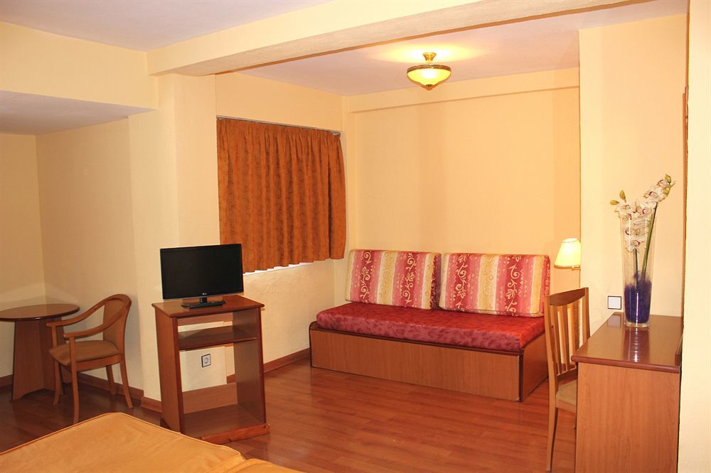 Hotel AluaSoul Costa Málaga - Adults recommended Torremolinos Camera foto